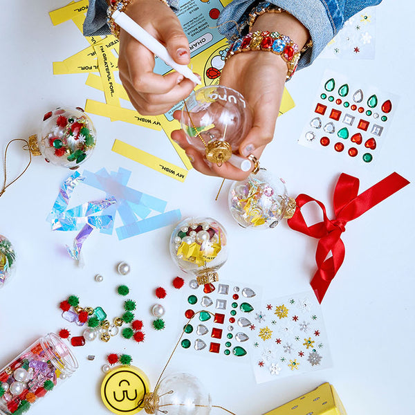 Super Smalls DIY Christmas Ornament Craft Kit