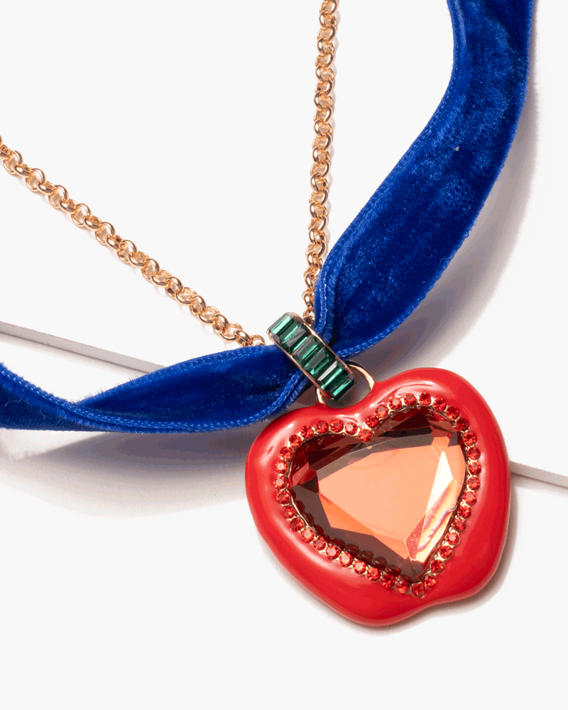 Disney 2025 apple necklace