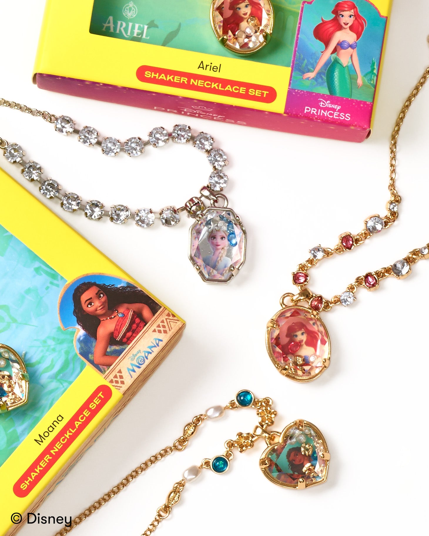 Disney Elsa Shaker Necklace Set